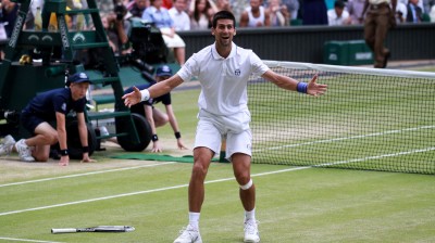 Novak Djokovic vs Rafa Nadal - Wimbledon Final 2011 - Highlights