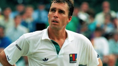 Ivan Lendl GOLPEA a John McEnroe