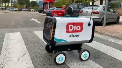 Robots del supermercado DIA empiezan a repartir de forma autónoma por España