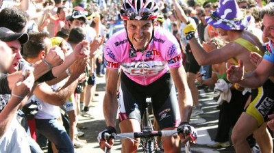 Ivan Basso wins his first Giro d'Italia in 2006 - Tribute