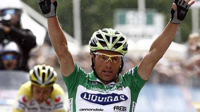Di Luca beats Simoni and Schleck in the stage 12 of the Giro 2007