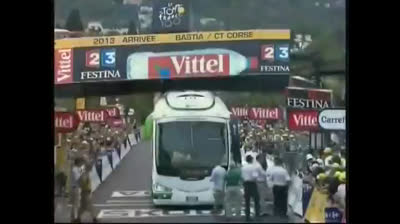 Craziest arrival at the Tour de France