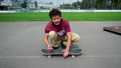 Impossible tricks of Rodney Mullen. Episode 5 "Fingerflip"