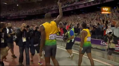 Aplastante victoria de Bolt en Londres 2012