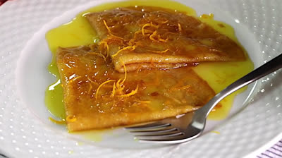 Crepes. Step by step