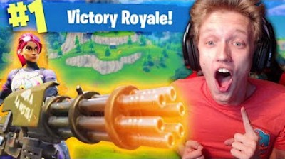 Crazy win with minigun - Fortnite