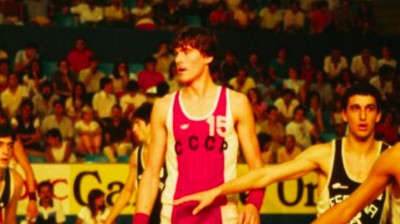Arvydas Sabonis imparable en el Eurobasket 1983 contra España